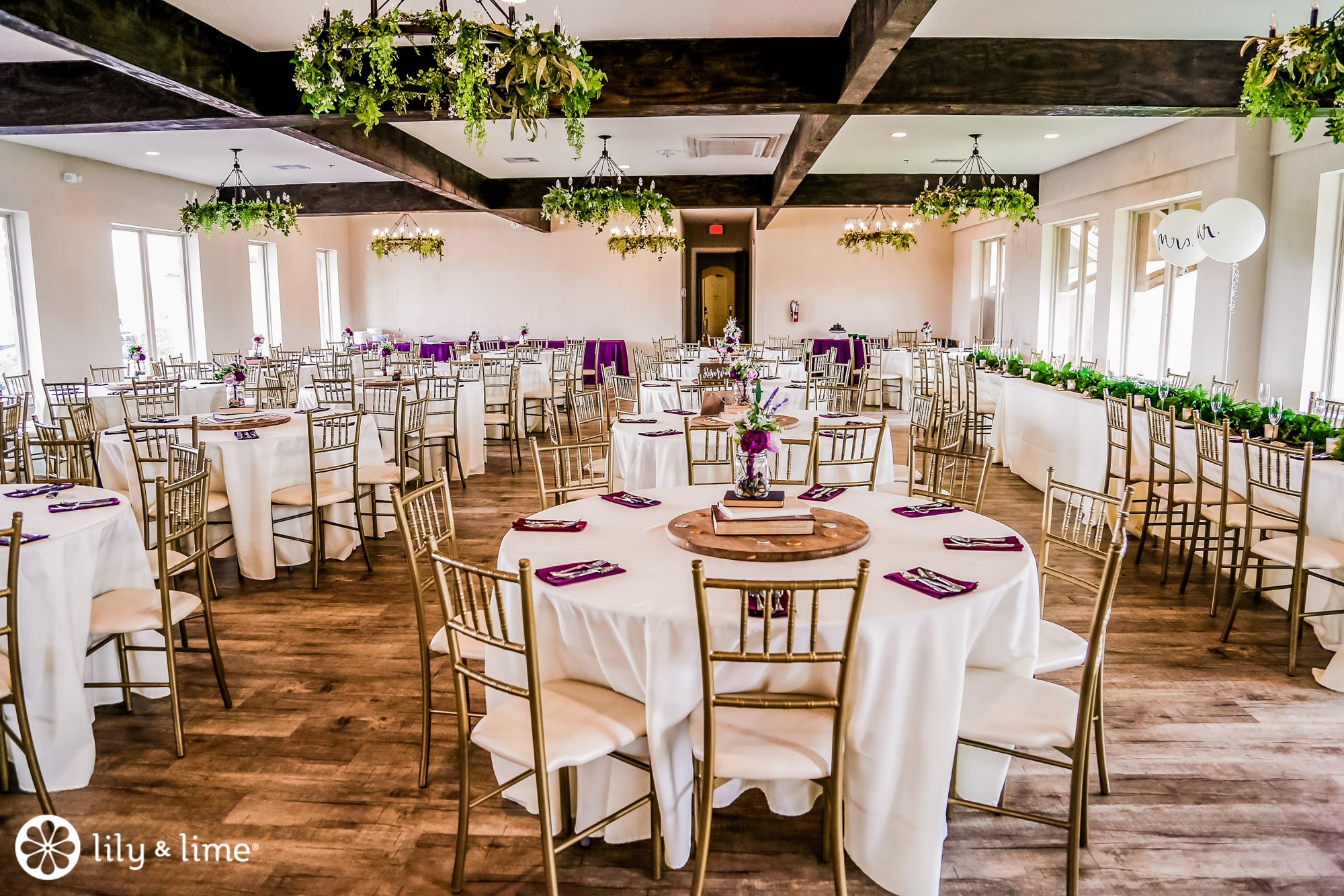 Reception decorations shop on a budget