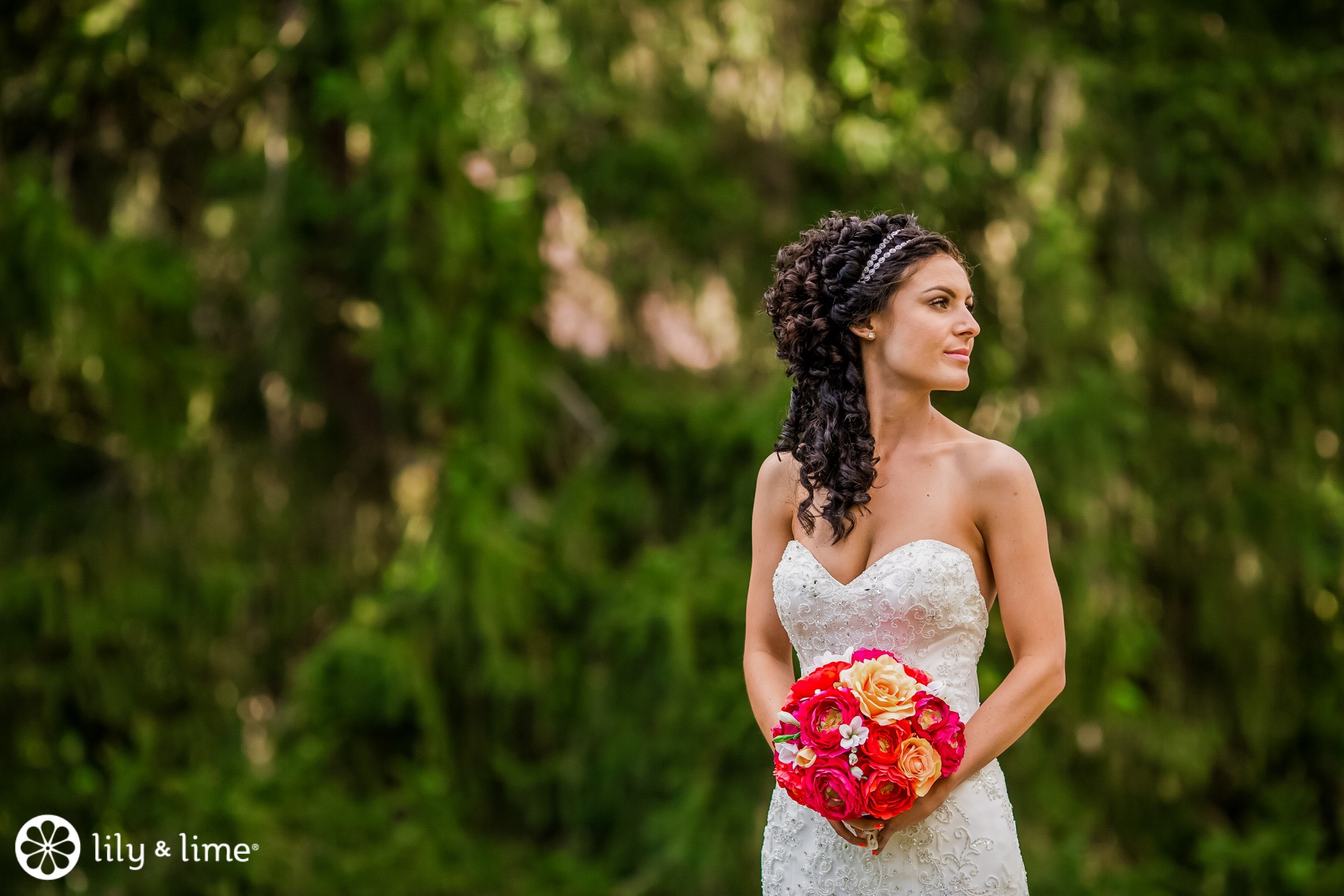 Full Length View on Beautiful Woman Posing in a Wedding Dress. Stock Photo  - Image of hairstyle, bridal: 69114268