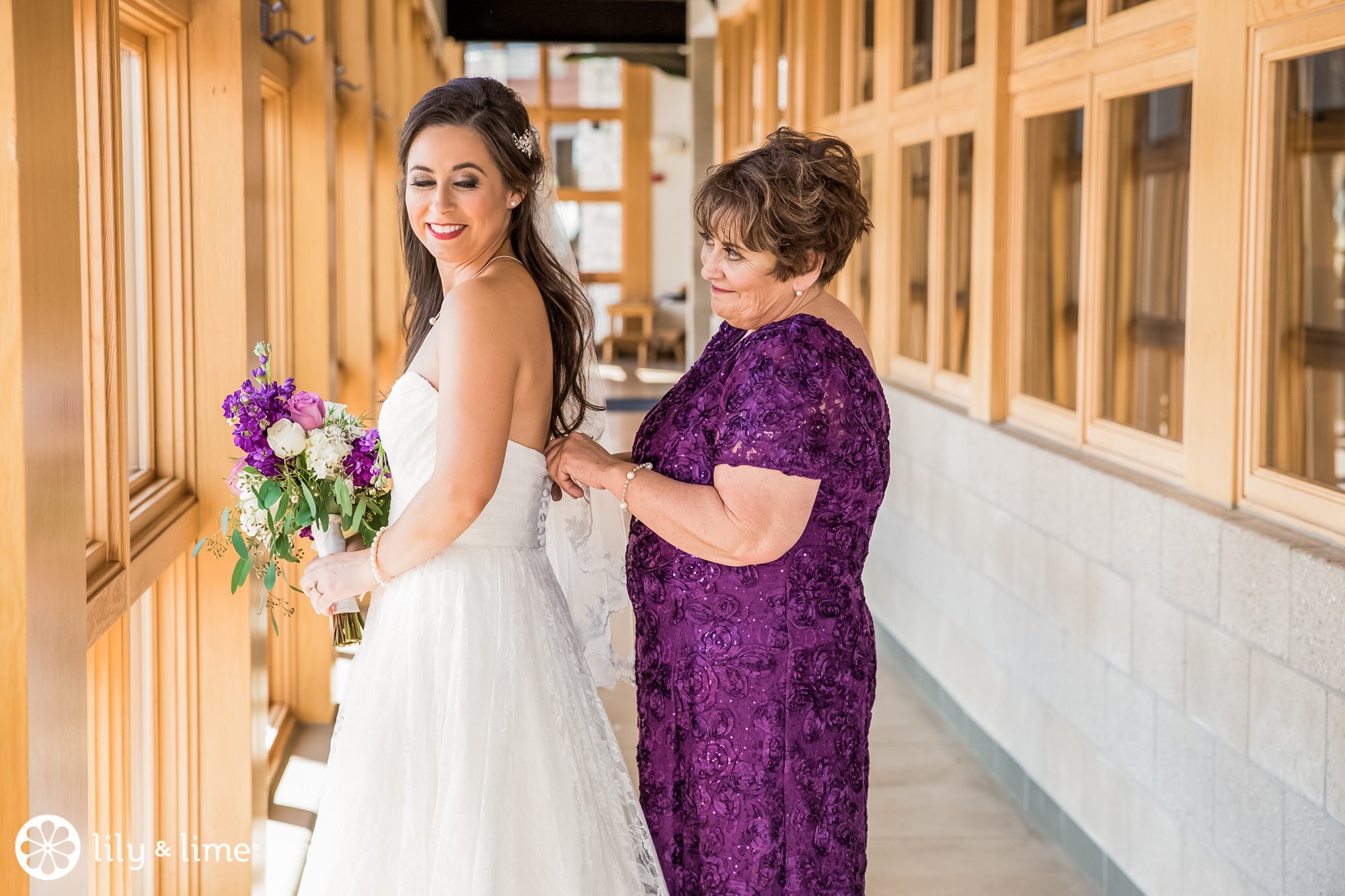 bride’s mom wedding dresses