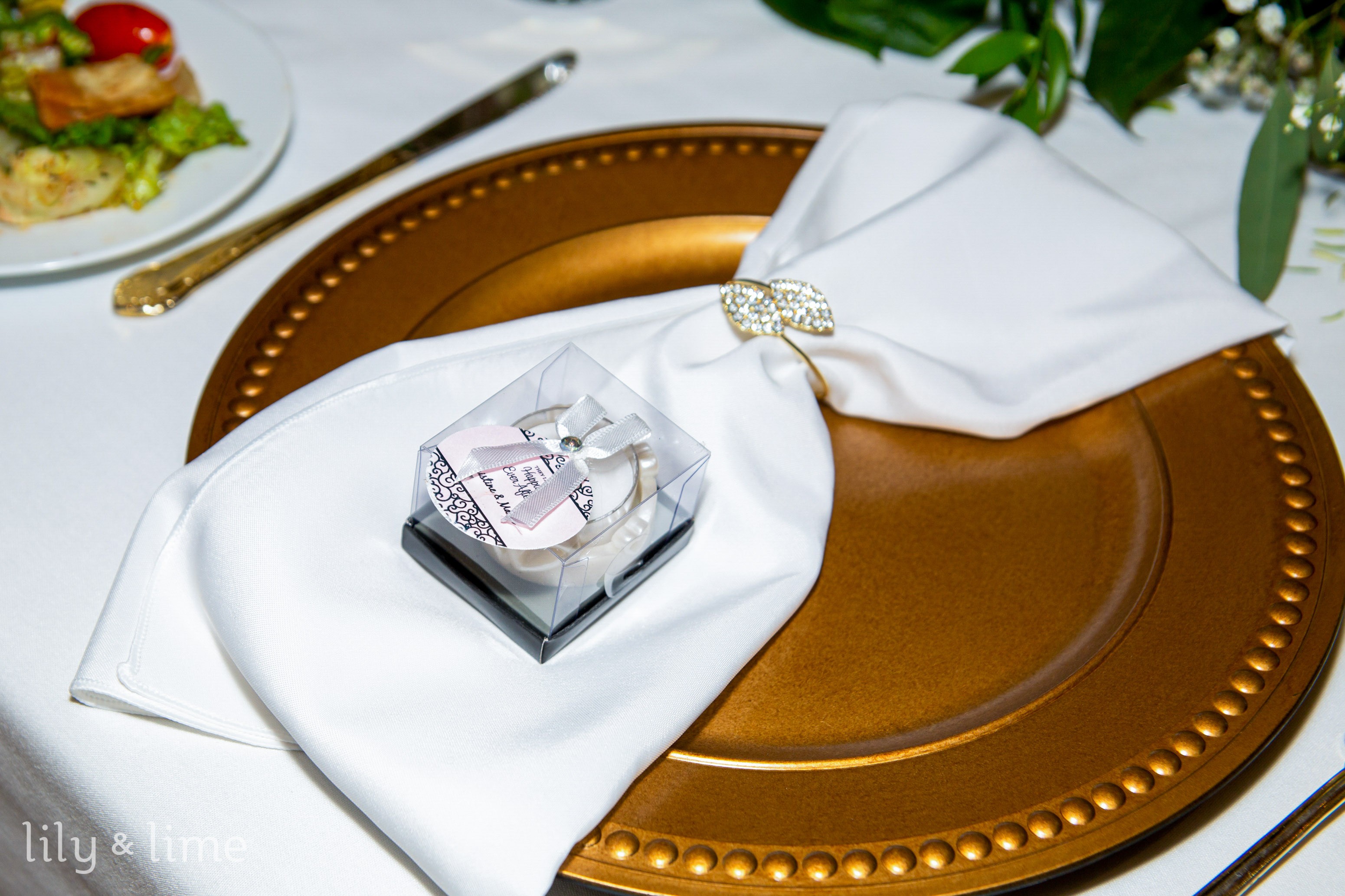 Wedding items cheap