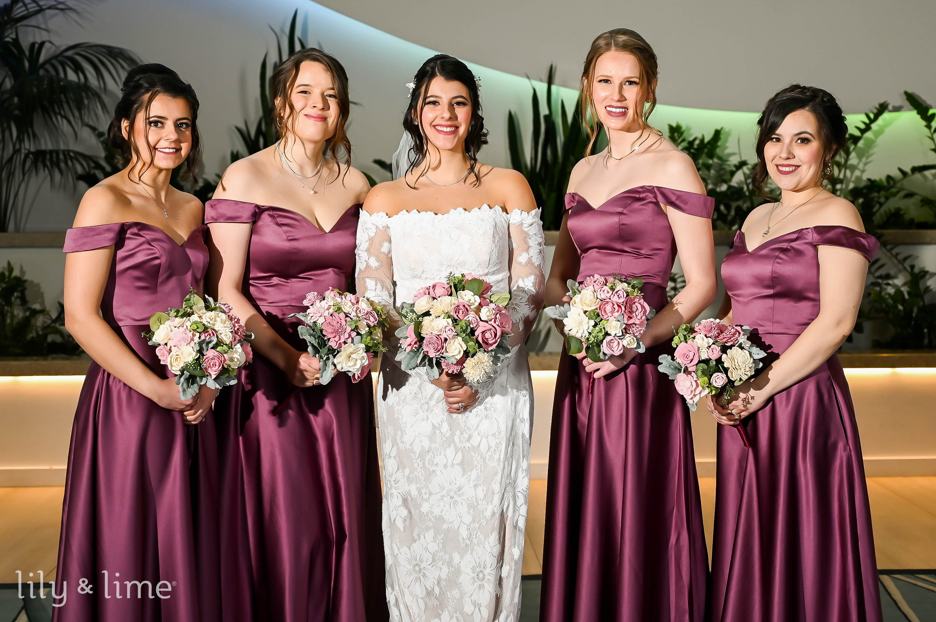 How to choose bridesmaid dresses that compliment the bride hot sale