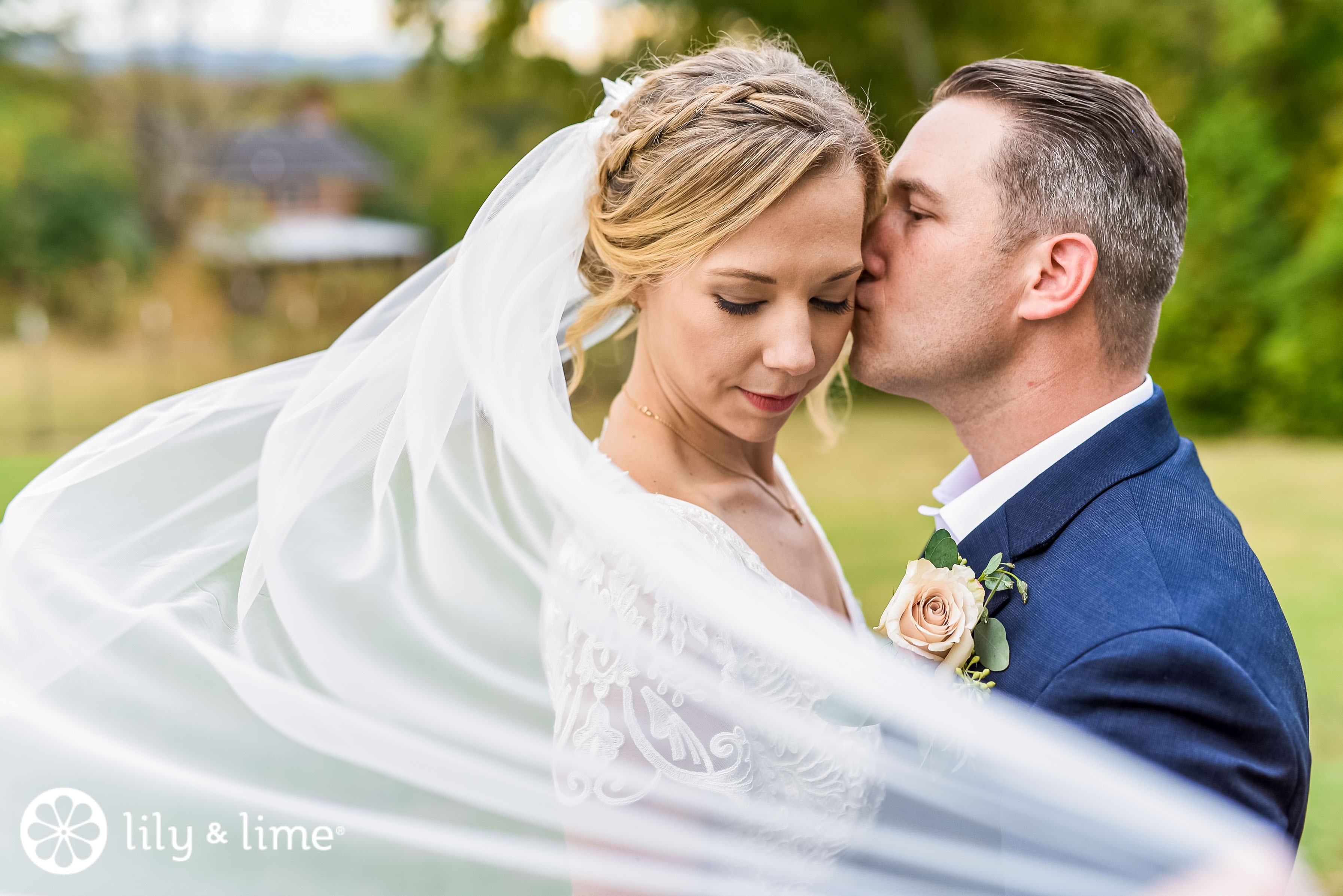 A Champagne Veil For Our Gorgeous Real Bride Rachel