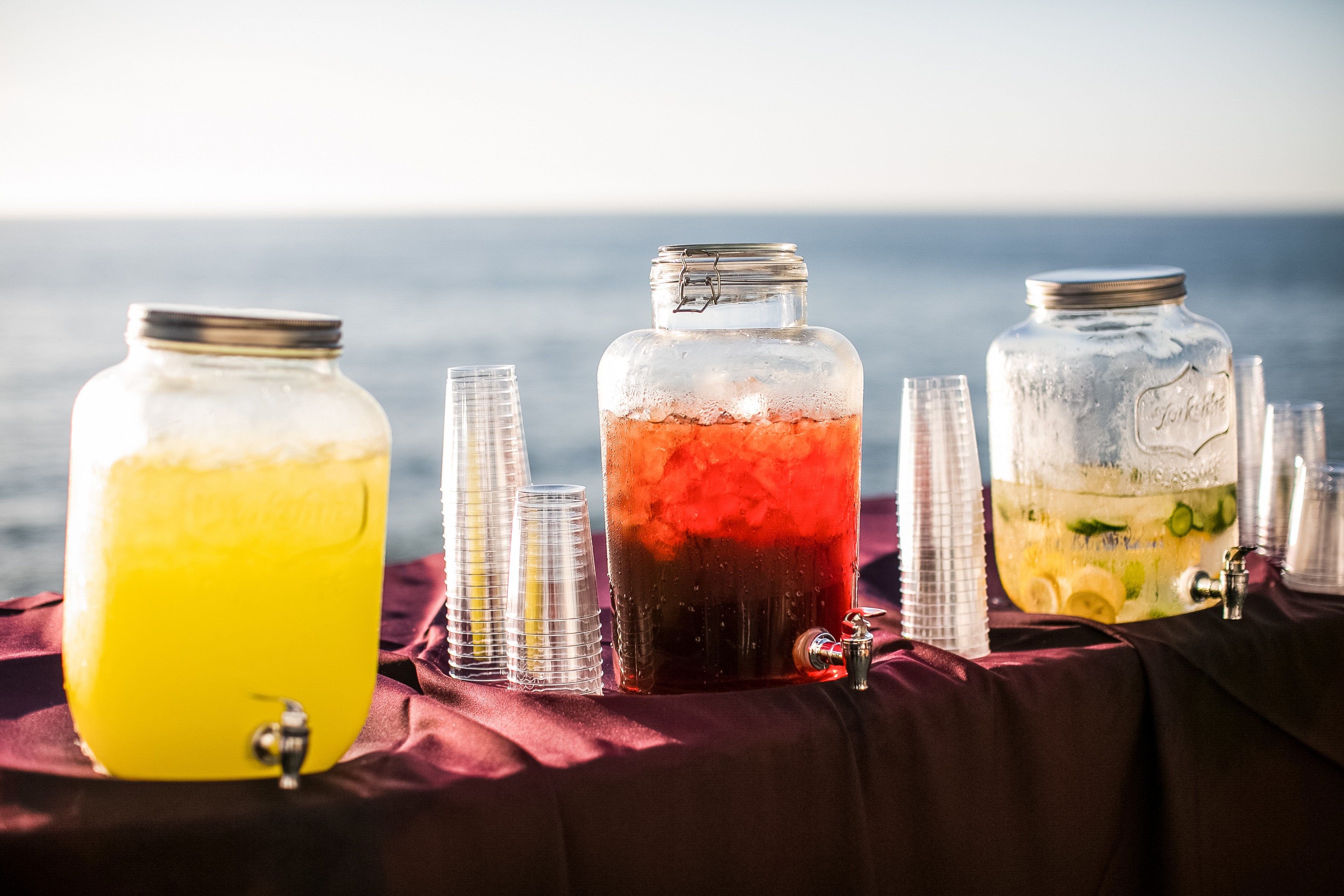 Epic Drink Station Ideas for Your Reception