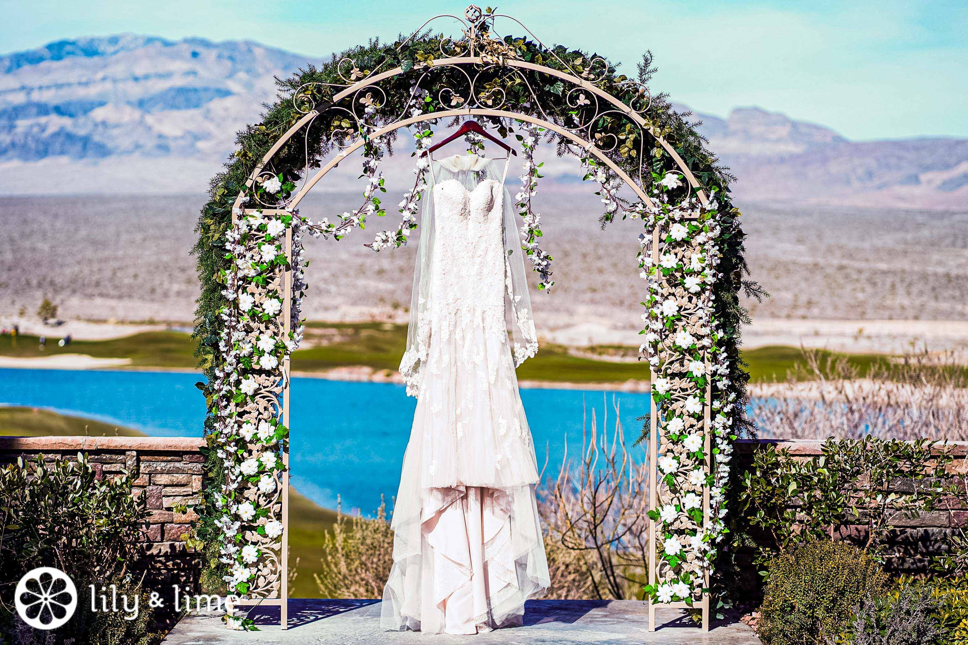 Wedding venues online in the mountains