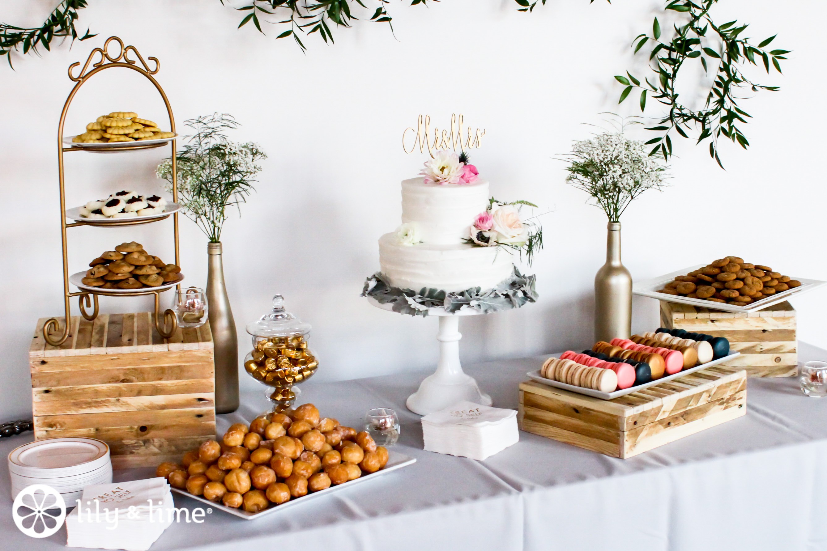 Wedding dessert shop