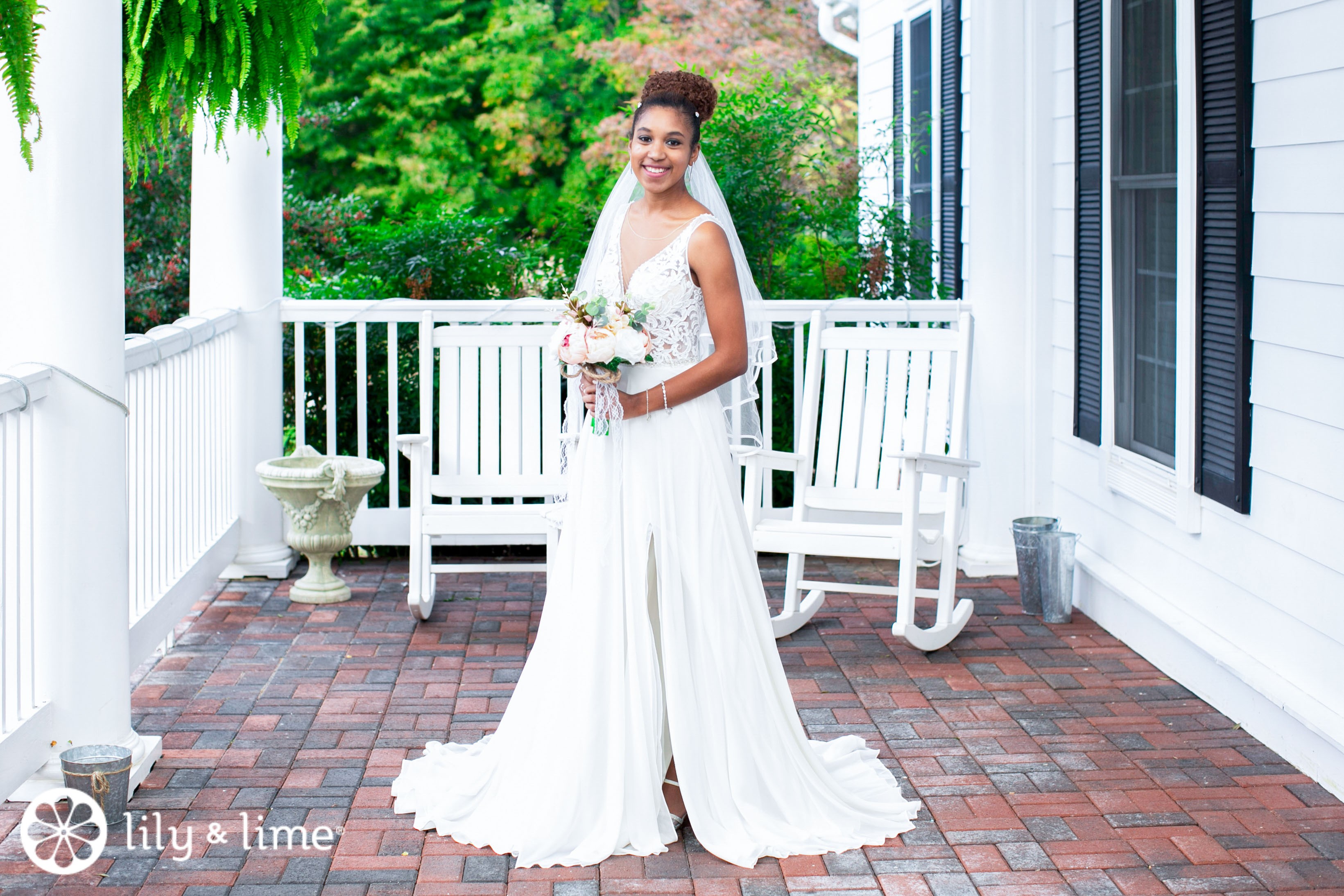 Casual Wedding Dresses For A Backyard Celebration - Modern Wedding