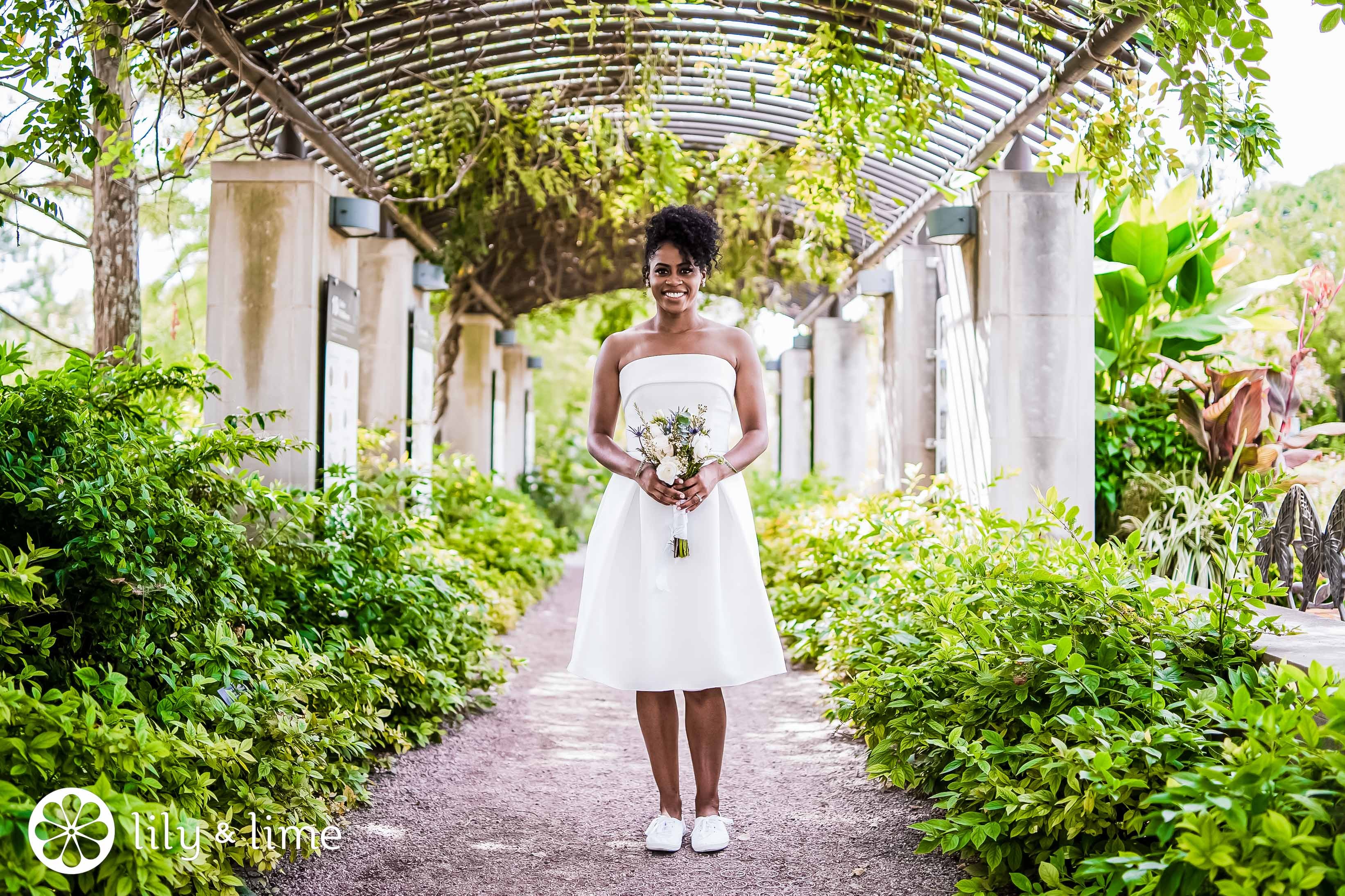 Tradition of wearing new arrivals white wedding dress