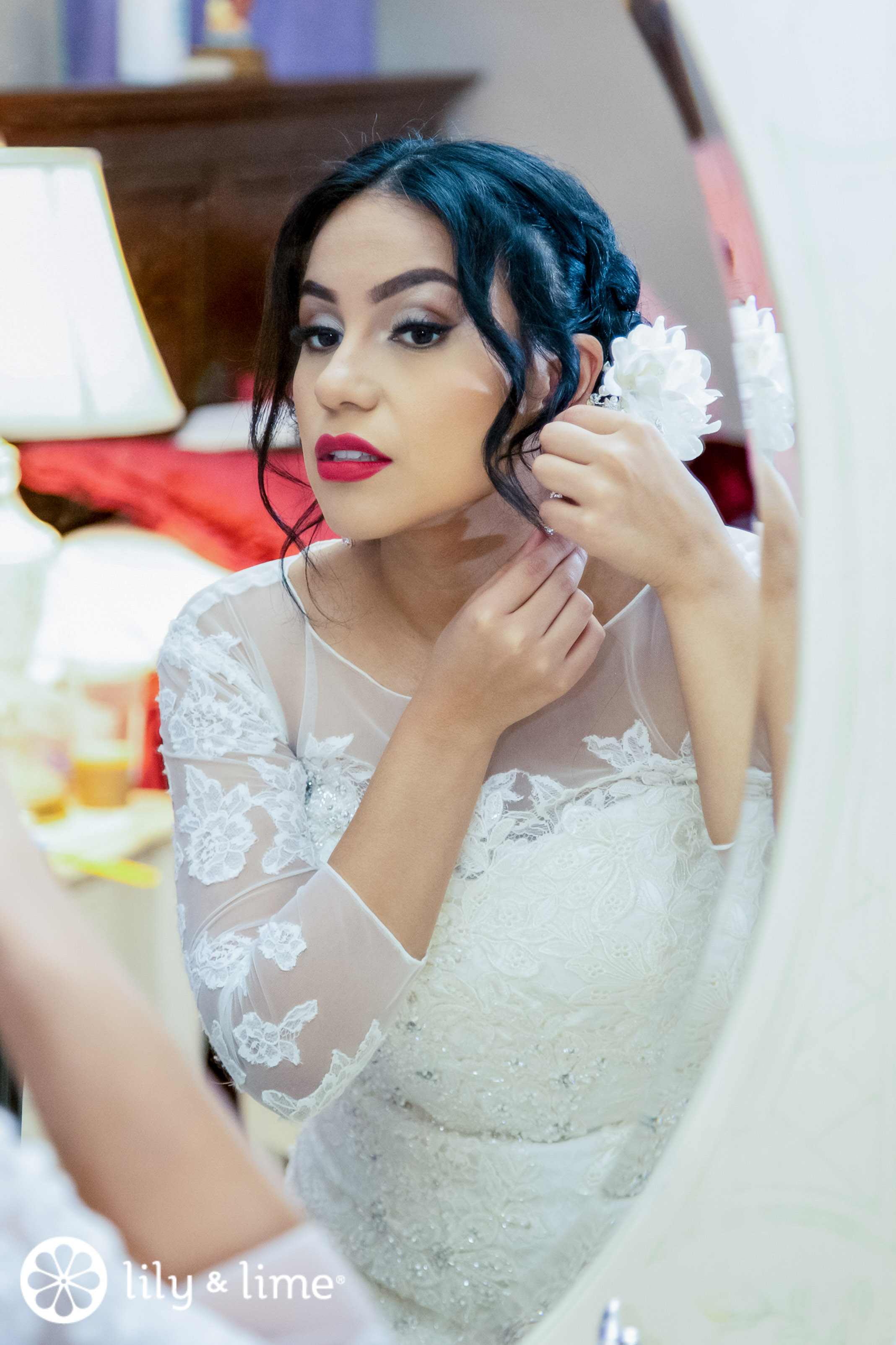 Christian bride Hair Style 💄@rechusajeemakeupstar #wedding #christianbride  #bride #bridemakeup #weddingdress #mua #makeupideas #make... | Instagram