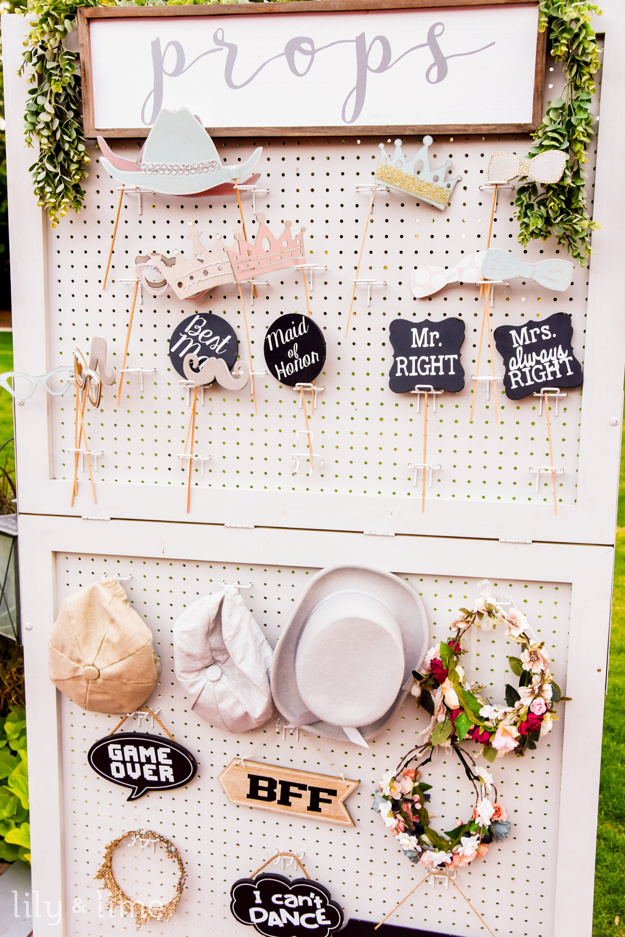Wedding store entertainment ideas