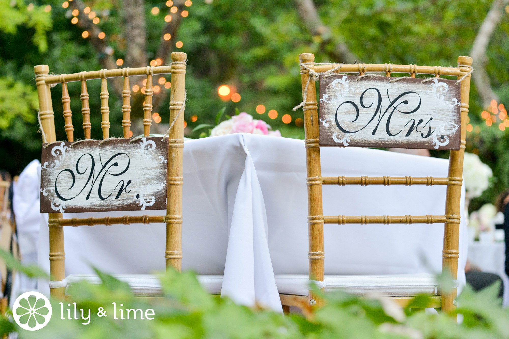 mr and mrs sweetheart table decor ideas