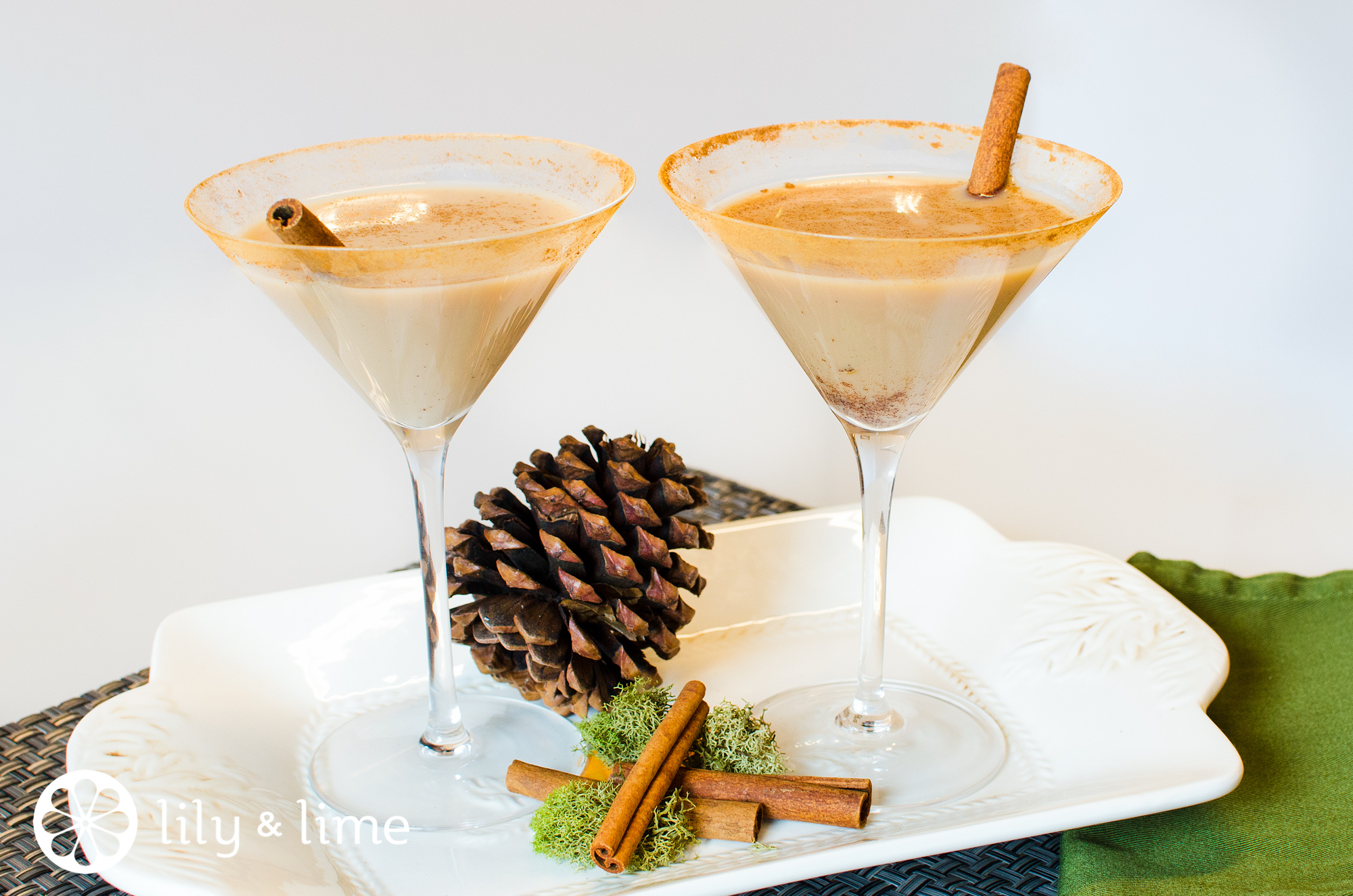 fall cocktail kahlua pumpkin spice martini