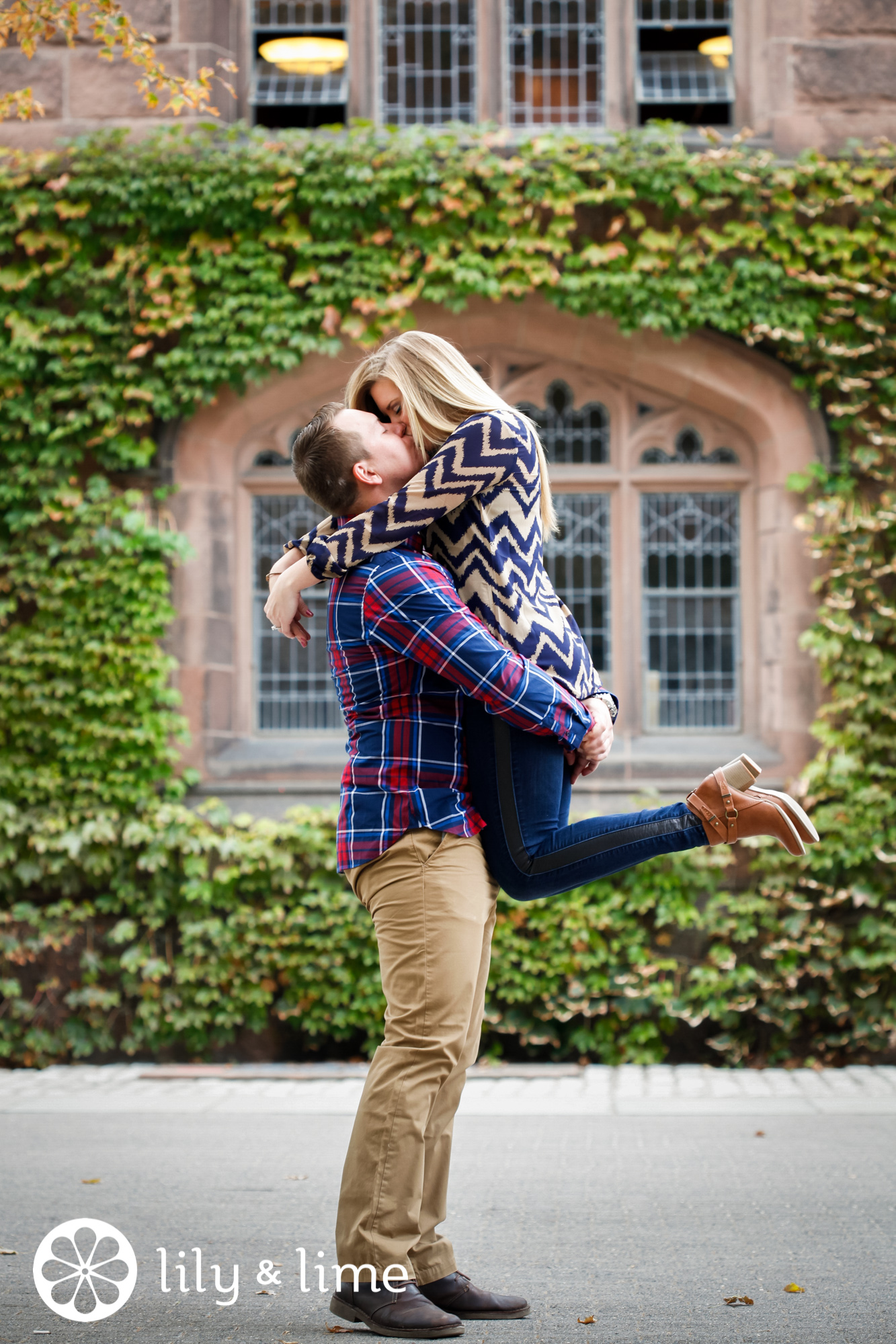cute fall engagement outfit ideas