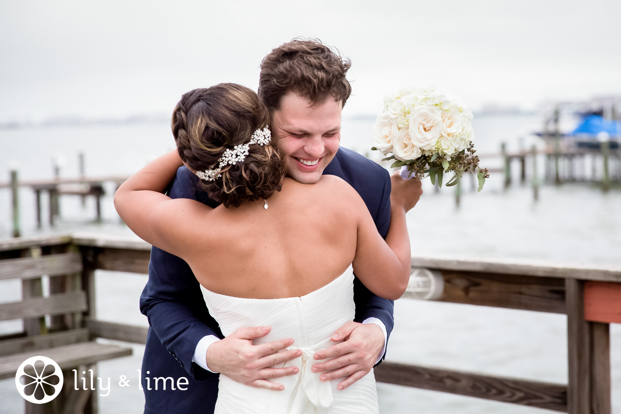 wedding day first look photo ideas