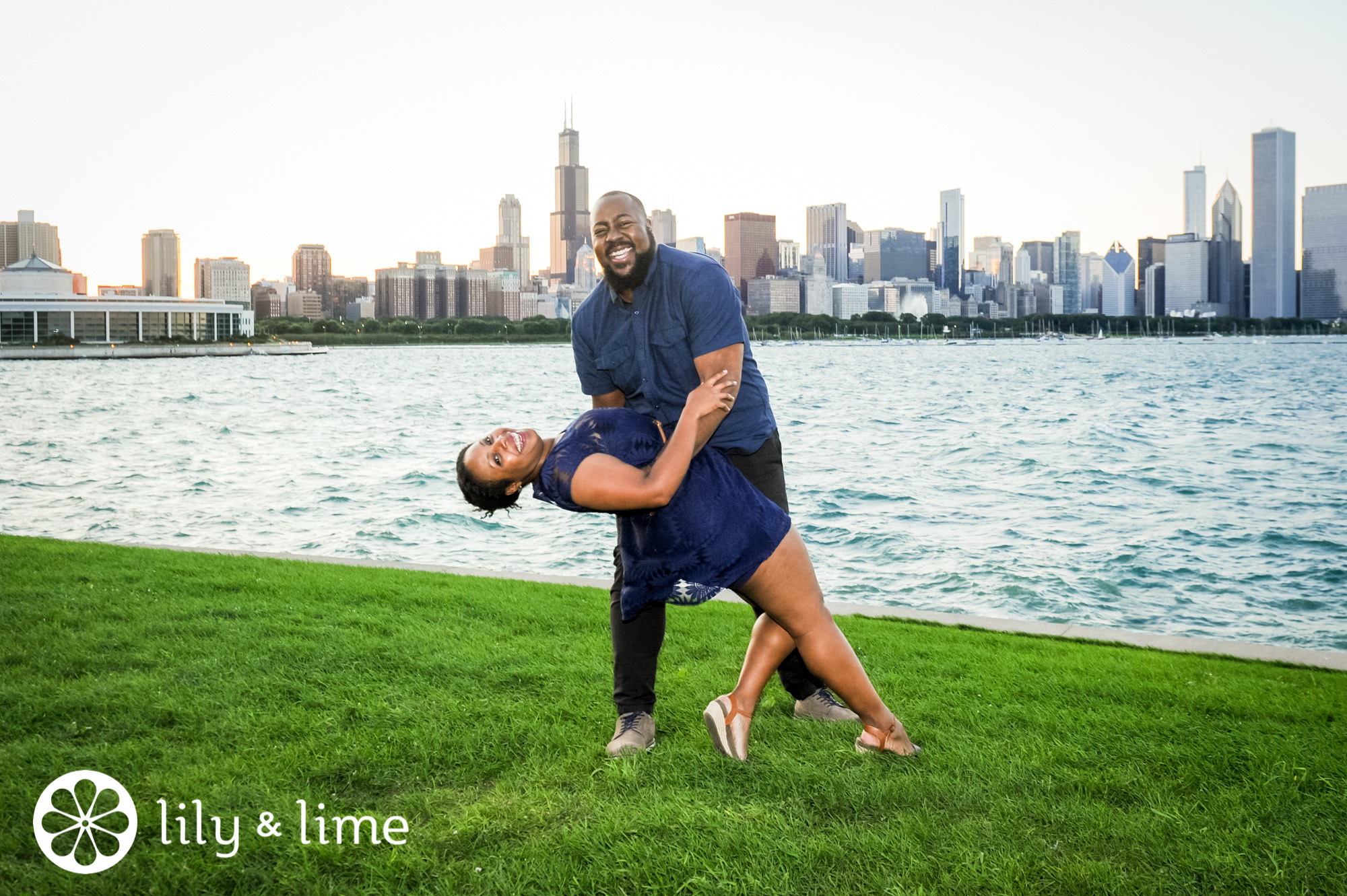 engagement session posing ideas