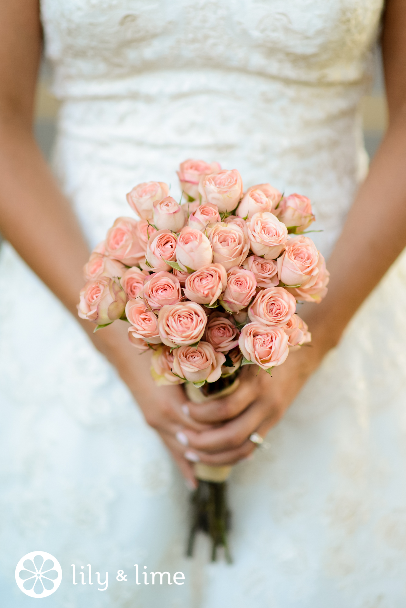 budget friendly wedding bouquet